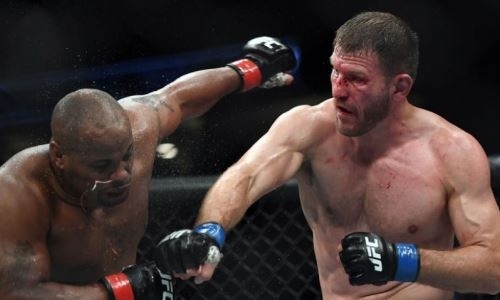 «Свалил бы с ног любого бойца». Тренер Кормье объяснил поражение от Миочича