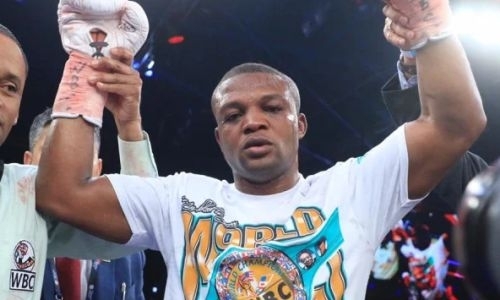 WBC назначил два отборочных боя в весе Шуменова