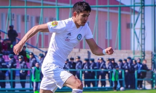 «Большой шаг вперед». Казахстанский футболист рассказал о переходе в «Ахмат»