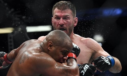 Видео боя, или Как Миочич и Кормье в третий раз устроили рубку в главном поединке турнира UFC