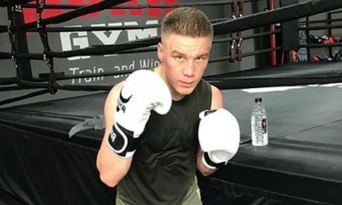 Непобежденный казахстанец с титулом WBC продолжает подготовку к следующему бою. Видео