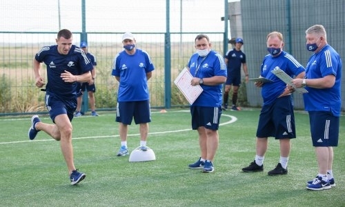 «КХЛ — это другой уровень». Наставник «Барыса» получил честную оценку перед стартом сезона