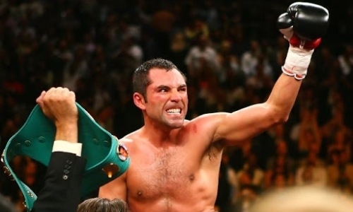 Оскар Де Ла Хойя объявил о возобновлении карьеры и объяснил свое решение