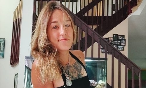 «Понимала, что вредный спорт, и лицо разбивают сильнее». Казахстанка Агапова до UFC хотела драться на голых кулаках