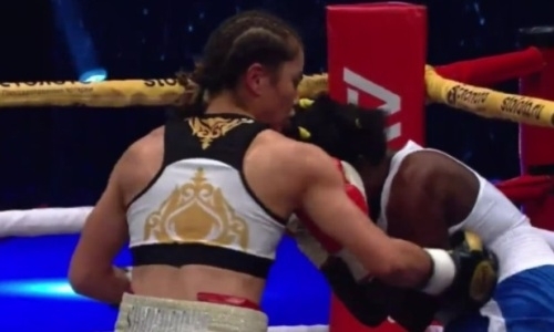 Работа на мешке. Видео победного боя Фирузы Шариповой за титул чемпионки мира