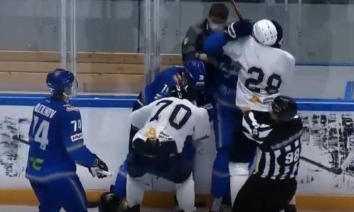 Хоккеисты «Барыса» и «Торпедо» устроили драку в товарищеском матче. Видео