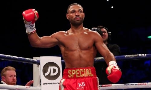 «Он заслужил это». Бывший соперник Головкина начал переговоры о бое с Кроуфордом