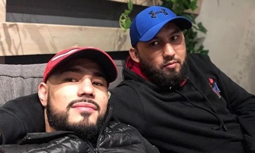 «Лучший тренер в РК, СНГ и даже в мире». Садриддин Ахмедов представил своего наставника