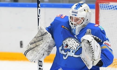 Юрий Михайлис оценил игру молодого казахстанского вратаря «Барыса» в матче с «Сарыаркой»