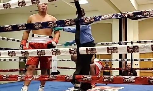 Видео нокаута, или Как казахстанский «Панда» за раунд финишировал американца в США