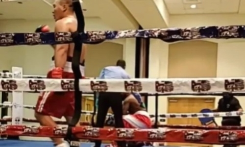 Видео полного боя казахстанца Серика Мусадилова против американца с нокаутом за секунду до гонга