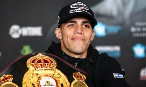 Побеждавший Деревянченко экс-чемпион WBA выразил готовность сразиться с Головкиным