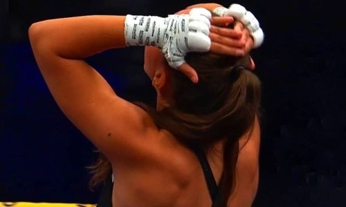 Нокаутированная за девять секунд российская боксерша рассказала, как едва не утонула в океане