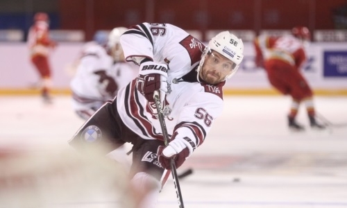 Бывший хоккеист «Барыса» подписал контракт с новым клубом в КХЛ