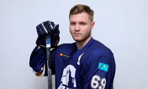 Воспитанник московского «Динамо» перешёл в «Барыс» и отправился с ним на выезд КХЛ