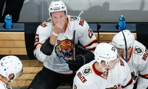 Соперник «Барыса» по дивизиону КХЛ начнет сезон резервным составом из-за коронавируса