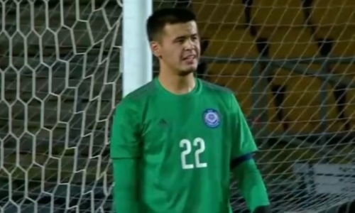 Молодежная сборная Казахстана дважды за шесть минут пропустила от команды Черногории. Видео