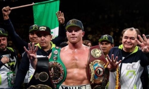 Названы два соперника для «достойных» боев «Канело» перед трилогией с Головкиным