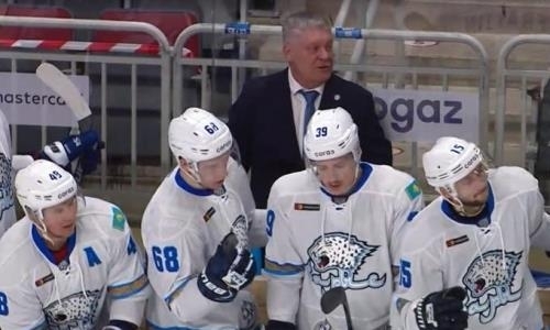 Видеообзор матча КХЛ «Динамо» Рига — «Барыс» с двумя драками и победой казахстанцев