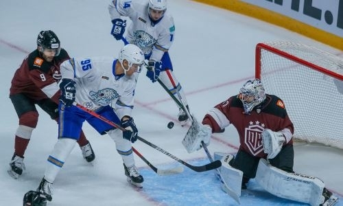 «Проблемы с дисциплиной». В Латвии разобрали матч КХЛ «Динамо» Рига — «Барыс»