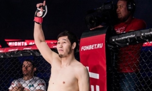 Казахстанский файтер Даурен Ермеков может стать двойным чемпионом