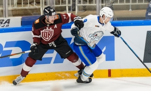 «Кандибобер просматривался». Известный тренер сравнил матчи «Барыса» против рижского и минского «Динамо»