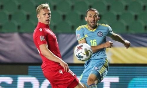 «Вон из сборной! Позорище!». Болельщики атаковали Instagram Суюмбаева после привоза. Футболист удалил страницу