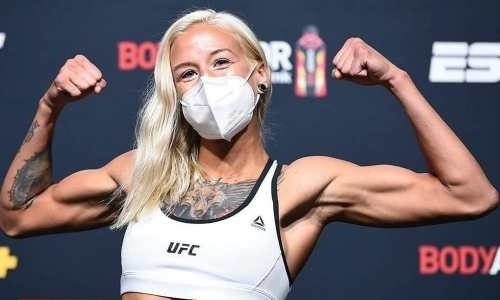 Жумагулов объяснил поражение казахстанки Агаповой во втором бою в UFC