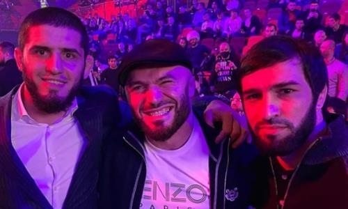 «Хищники на месте». Исмаилов показал фото с бойцами UFC из команды Хабиба