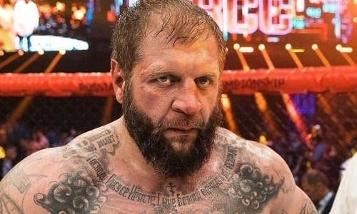 «Люди не меняются, я давно это говорил. Не ме-ня-ют-ся!». Харитонов раскрыл правду про Емельяненко