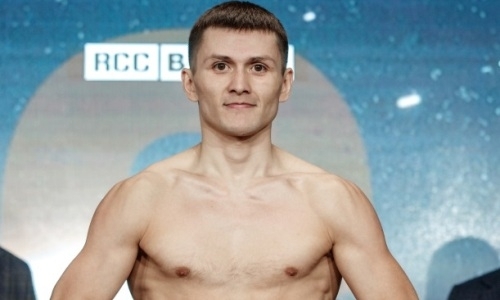 «Казахстанская ракета» прошел взвешивание перед боем с российским боксером