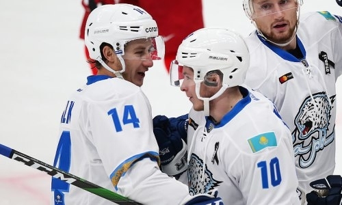 «В пух и прах». Как мастера из «Барыса» разорвали оборону московского ЦСКА. Видео