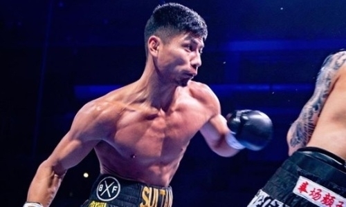 Непобежденный казахстанский боксер с титулом WBC получил бой в андеркарде у Макгрегора