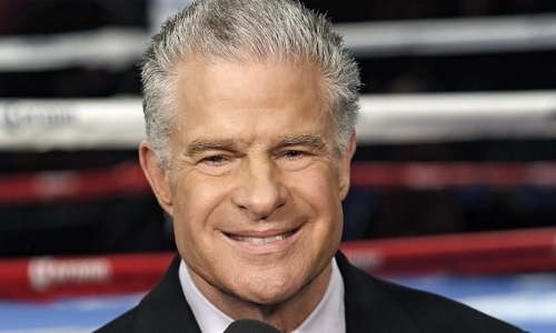 «Редко такое бывает». Легендарный комментатор HBO назвал особенность боев Головкин — «Канело»