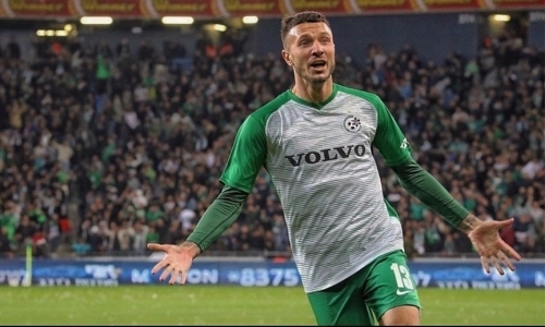 «Я горжусь нами всеми». Лучший бомбардир «Маккаби» высказался о победе и голе в ворота «Кайрата»