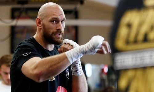 «Не забирай мой прощальный чек, малыш». Тайсон Фьюри обратился к Александру Усику