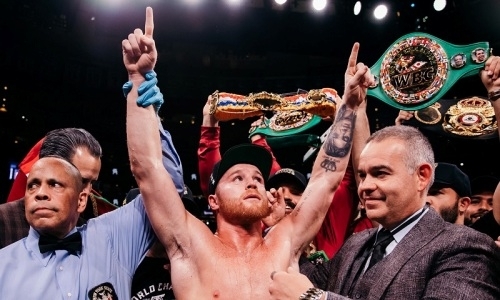 «Канело» получил новое предложение от DAZN перед трилогией с Головкиным. Озвучена сумма гонорара