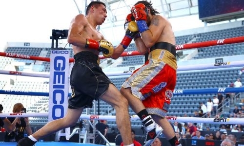 «Выиграли бы все титулы». Жанибек Алимханулы высказался о проблеме казахстанского бокса