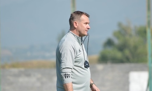 «Астана» показала фото игроков крупным планом с тренировки перед возобновлением КПЛ