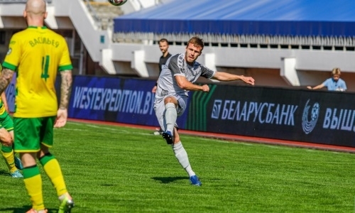 Казахстанский футболист вошел в символическую сборную европейского чемпионата