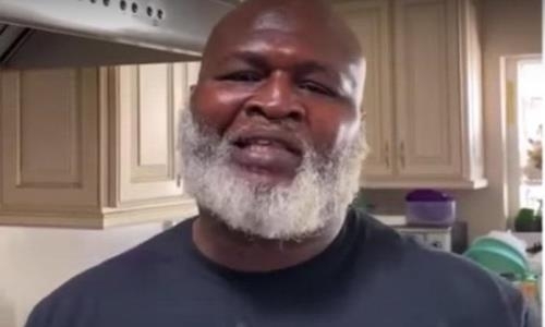 «„Канело“, берегись!». Легендарный Джеймс Тони назвал имя следующего чемпиона мира из Казахстана