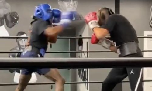 В Сети появилось видео заключительного спарринга Алимханулы перед боем с аргентинцем в Лас-Вегасе