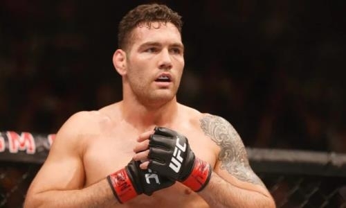 «Легкие деньги». Экс-чемпион UFC бросил дерзкий вызов Адесанье и нарвался на жесткий ответ