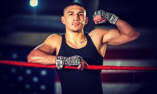 Василий Ломаченко выделил сильные качества Теофимо Лопеса