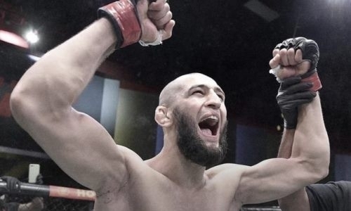 «Я приму этот бой, которого все избегают». У Чимаева наконец появился известный соперник