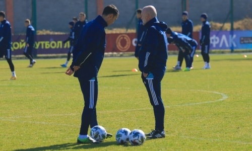 «С сегодняшнего дня включили в процесс тренировок тактические моменты». Нурдаулетов раскрыл план подготовки сборной Казахстана