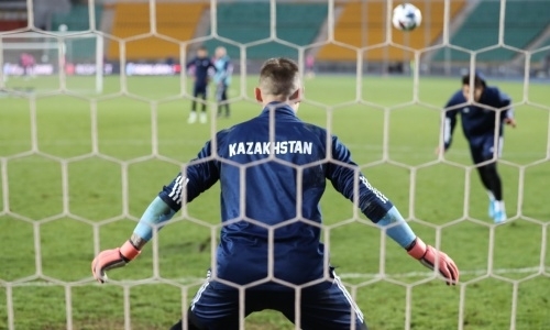 В сборной Казахстана перед матчем с Албанией обнаружен коронавирус. Подробности