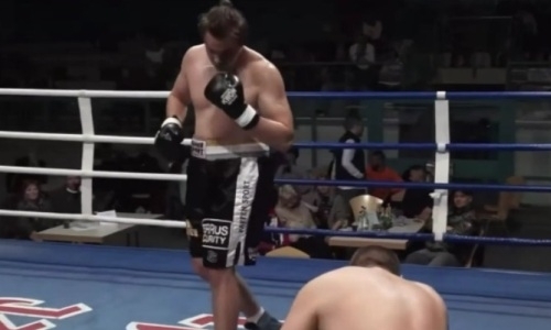Видео нокаута, или Как уроженец Казахстана быстро разобрался с ветераном-тяжеловесом
