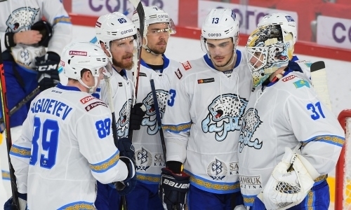 «Барыс» потерял хоккеиста сборной Казахстана перед матчем со «Спартаком» в КХЛ