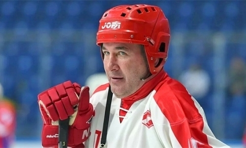 «Не слушают они Знарка». Олимпийский чемпион жестко высказался о «Спартаке» после поражения «Барысу»